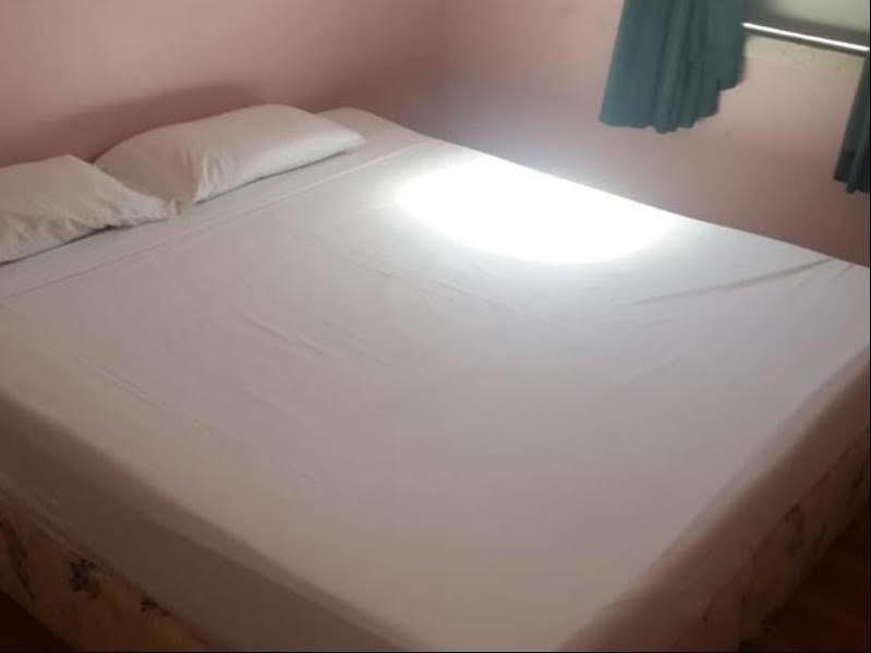 Asylum Cairns Share House Vandrehjem Eksteriør billede